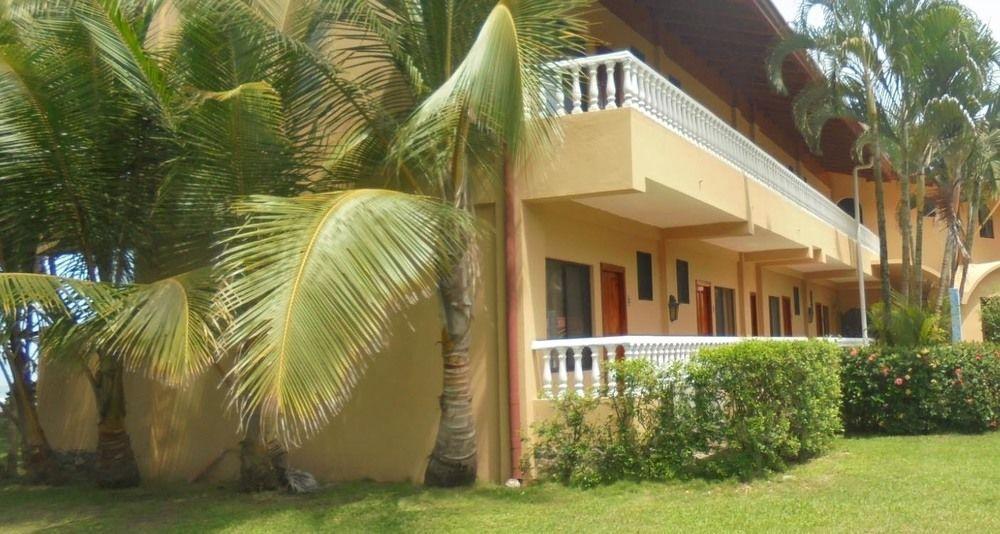 Delfin Beach Front Resort Esterillos Kültér fotó